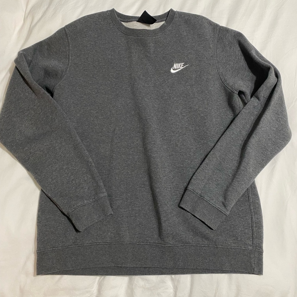 Nike sweatshirt